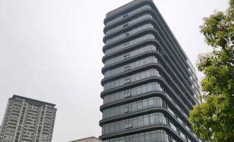Ronghai Homestay (Ningbo ten thousand beach shop)