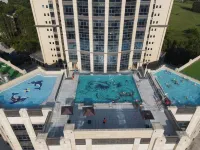 VISTA HARBOUR INTERNATION HOTEL Các khách sạn ở Tử Kim