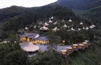 Clouds and Terraces return to the wild sea of clouds camp Hotels in 