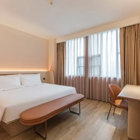 HanTing Hotel (Ezhou Huahu Hangyu Plaza)