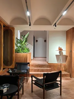 Yizhai · Medieval Homestay