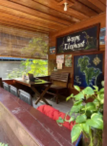 Happy Elephant Bungalows