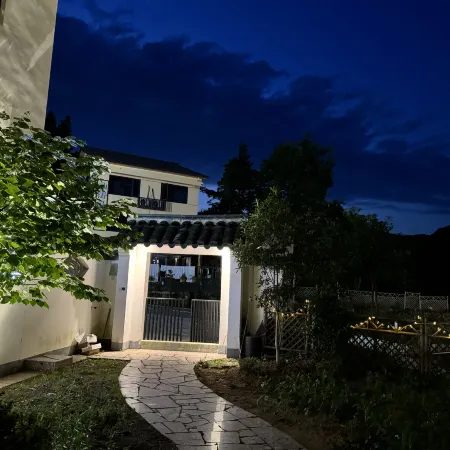 Jiuli Homestay