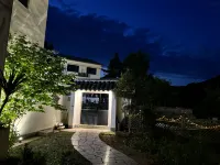 Jiuli Homestay โรงแรมใน