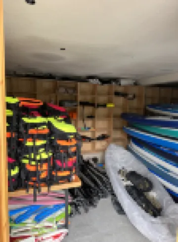 Xiangye and residential B&B (Luodian Xiaojing store)