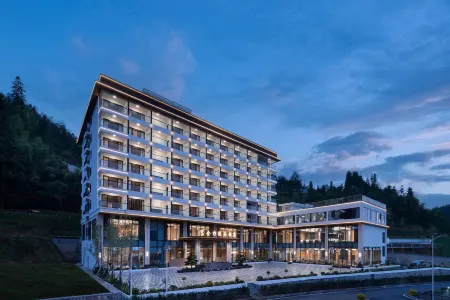 Jinshan Mangu Hotel (Guidong Hotel) Отели рядом с достопримечательностью «Mao Zedong Former Residence Exhibition Hall»