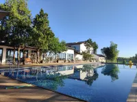 Muchun Homestay - Swimmingpools
