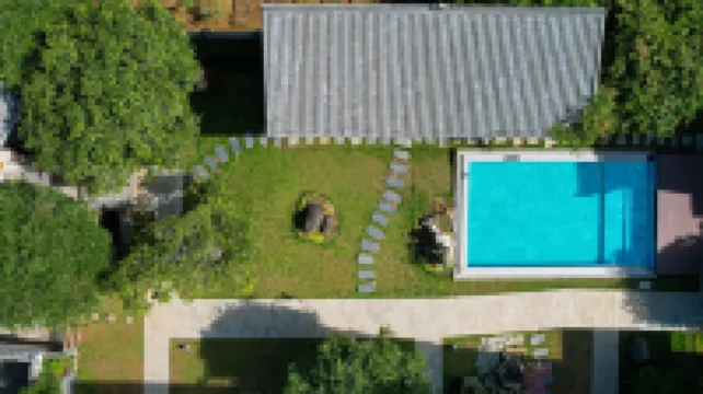 โรงแรมยางชัว อีเดน การ์เดน