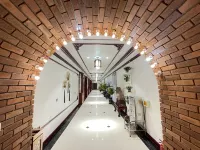 Laiyue Quadrangle Inn Hotel Hotels in Beipiao