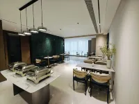 ALLIA Platinum Crystal Hotel (Chongqing Guanyinqiao Pedestrian Street Branch)
