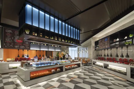 Hampton by Hilton Wuhan Huashiyuan North Road Отели рядом с достопримечательностью «Wuhan Vocational College of Software and Engineering»