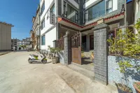 Golden Jade · Four Seasons Yunqi Light Luxury Resort Homestay