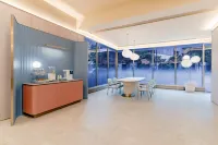 HanTing Hotel (Guiyang Jiaxiu Tower Qingyun Market) - 2성급