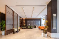 Rezen Hotel （Handan East Railway Station）