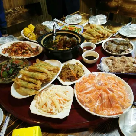 Mogan Mountain Xiaoyao Zhijing - Stream Trekking, Hot Spring & Design Boutique Guesthouse