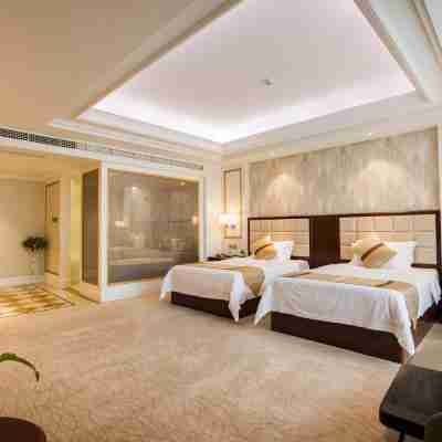 Huajing Hotel Rooms