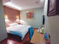 โรงแรมจินเฟิง หมิงเหริน