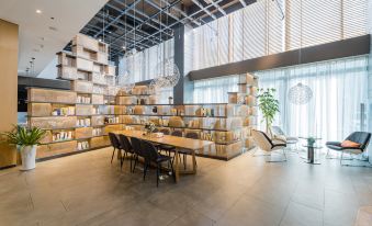 Yaduo Hotel, the Bund bookstore, Sanjiangkou