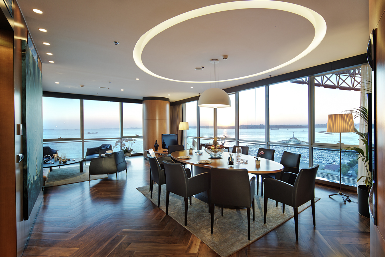 DoubleTree by Hilton Istanbul - Moda