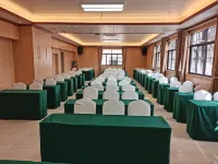 Vienna Hotel (Tiandong Shidai Plaza) - parking