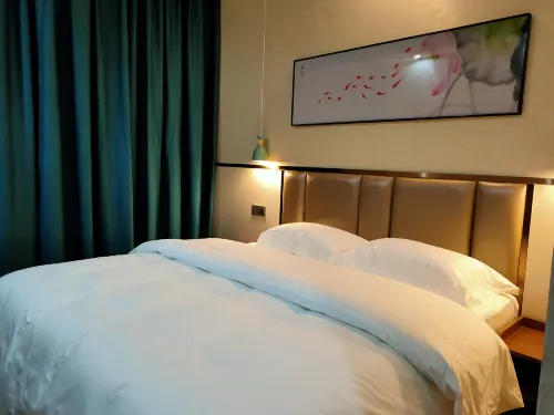 Cenxi Xingang Hotel Hotels in Luxi