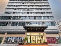 Xana Hotelle (phoenix ancient city tourist center store) Hotel in zona Qiliang Cave