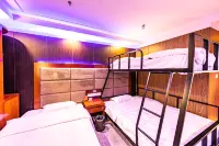 Hulunbuir Polar E-sports Hotel -  Gaming & Esports