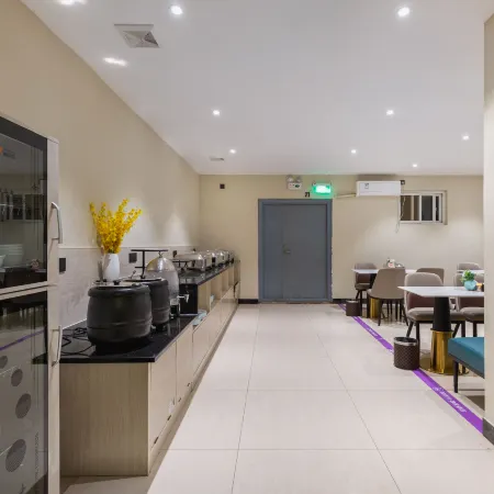Rest Comfort Hotel , Weihui Biggan Avenue