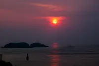 No.7 Seascape Hotel