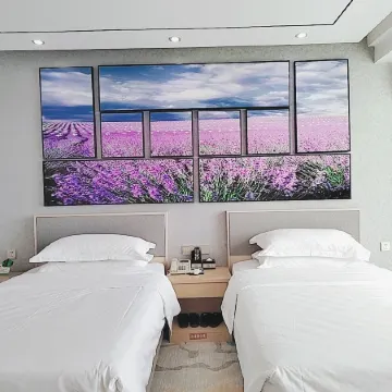 Zhongyi International Hotel