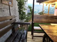 Longji terrace walk Yunju intelligent panoramic Hotel(Qianceng Tianti Observatory Store)