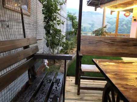 Longji terrace walk Yunju intelligent panoramic Hotel(Qianceng Tianti Observatory Store)