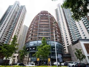 Heyi Zhishang Hotel (Qingdao Shandong Road Central Business District Wanda Plaza store)