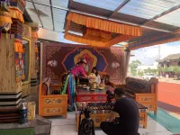 Ma Ti Temple Wolong Villa Hotels in Sunan Yugur Autonomous County