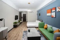 Squid Future Hotel (Zhumadian High-speed Railway Station)