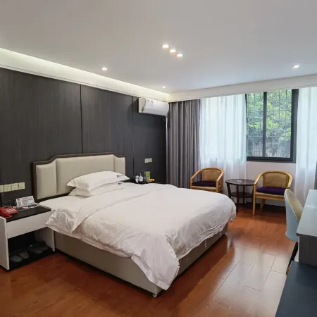 Yiyuan Hotel
