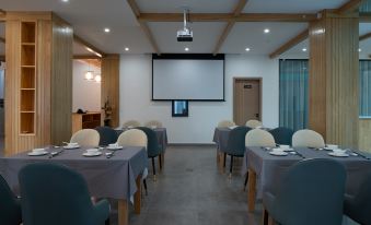 Tengchong Yunman shanting View Hotel