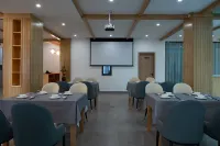 Tengchong Yunman shanting View Hotel