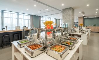 Jiangsu Hotel (Xiamen Xiang'an Culture and Education Park) - Housity