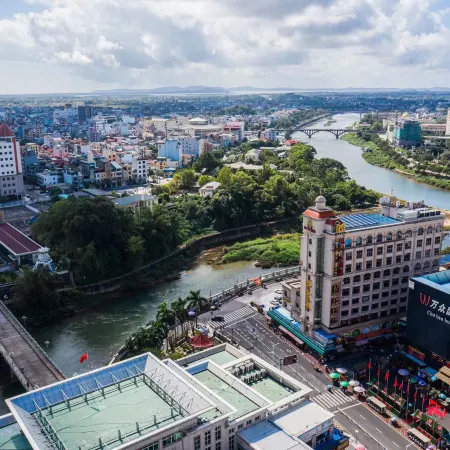 GreenTree Eastern Hotel (Dongxing Border Gate)