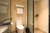 HanTing Hotel (Shaoxing Renmin West Road Lu Xun's Hometown Scenic Spot)