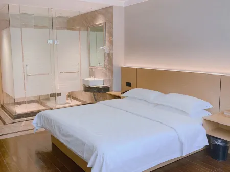 Ruihao Hotel Отели рядом с достопримечательностью «Dongdong»