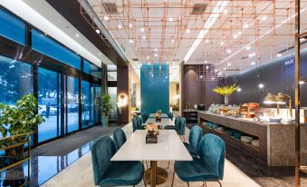 Orange Crystal Hotel (Bihaiwan，Shenzhen Bao'an Airport)