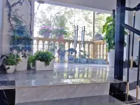 鑫蓉飯店 鹽源住宿飯店