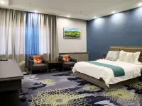 Hulega Hotel (Yining Kazanqi Street Branch) فنادق في إي نينغ