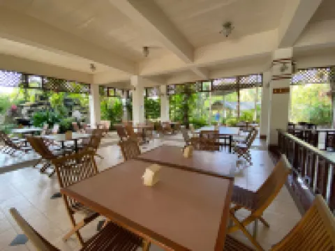 Thara Cholapruek Resort Hotels in Ban Na