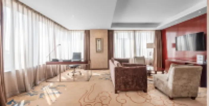 Crowne Plaza Beijing Zhongguancun Hotel berhampiran Tsinghua University Qingting Pavilion