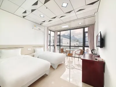 Yangshuo Linsi Hotel (20 Yuan Scenic Area)