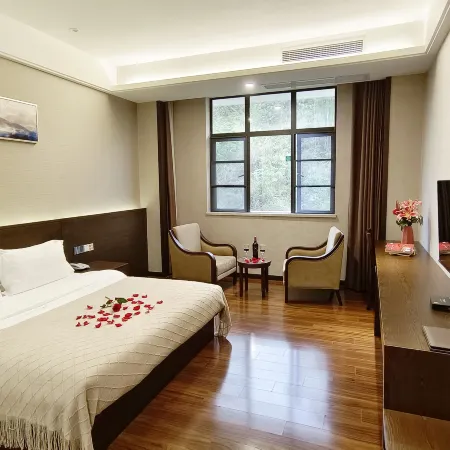 Baofu Hotel