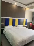 Honghu 7-day Hotel